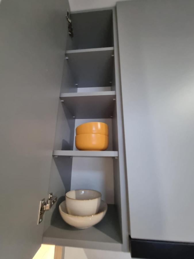 Apartament Lux Lemon Jelenia Gora Bagian luar foto