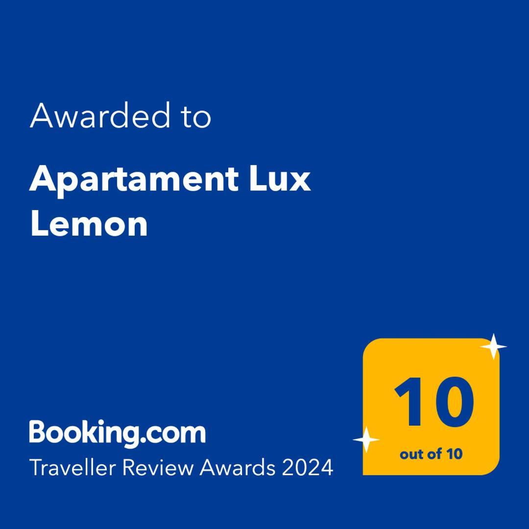 Apartament Lux Lemon Jelenia Gora Bagian luar foto